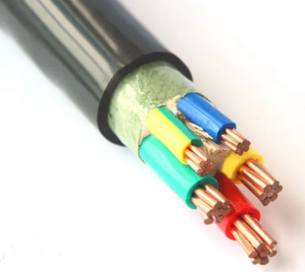外護(hù)套是保護(hù)電線電纜的絕緣層防止環(huán)境因素侵蝕的結(jié)構(gòu)部分.jpg